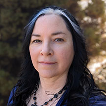 Carolyn Kemp headshot